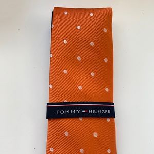 Tommy Hilfiger Tie NWT Orange w/ white polka dots